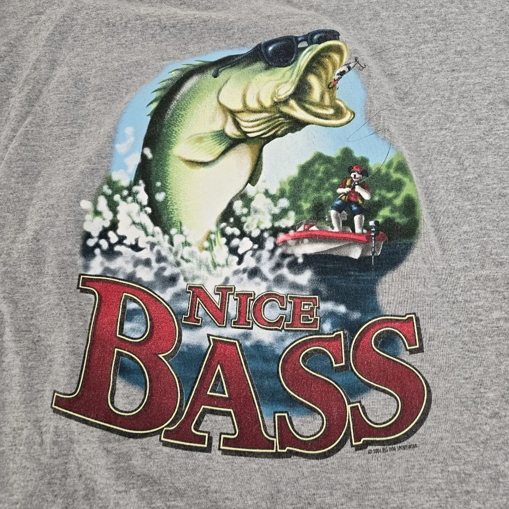 Big Dogs Nice Bass Fish Tshirt Size 2XL Vintage Y2K Tee